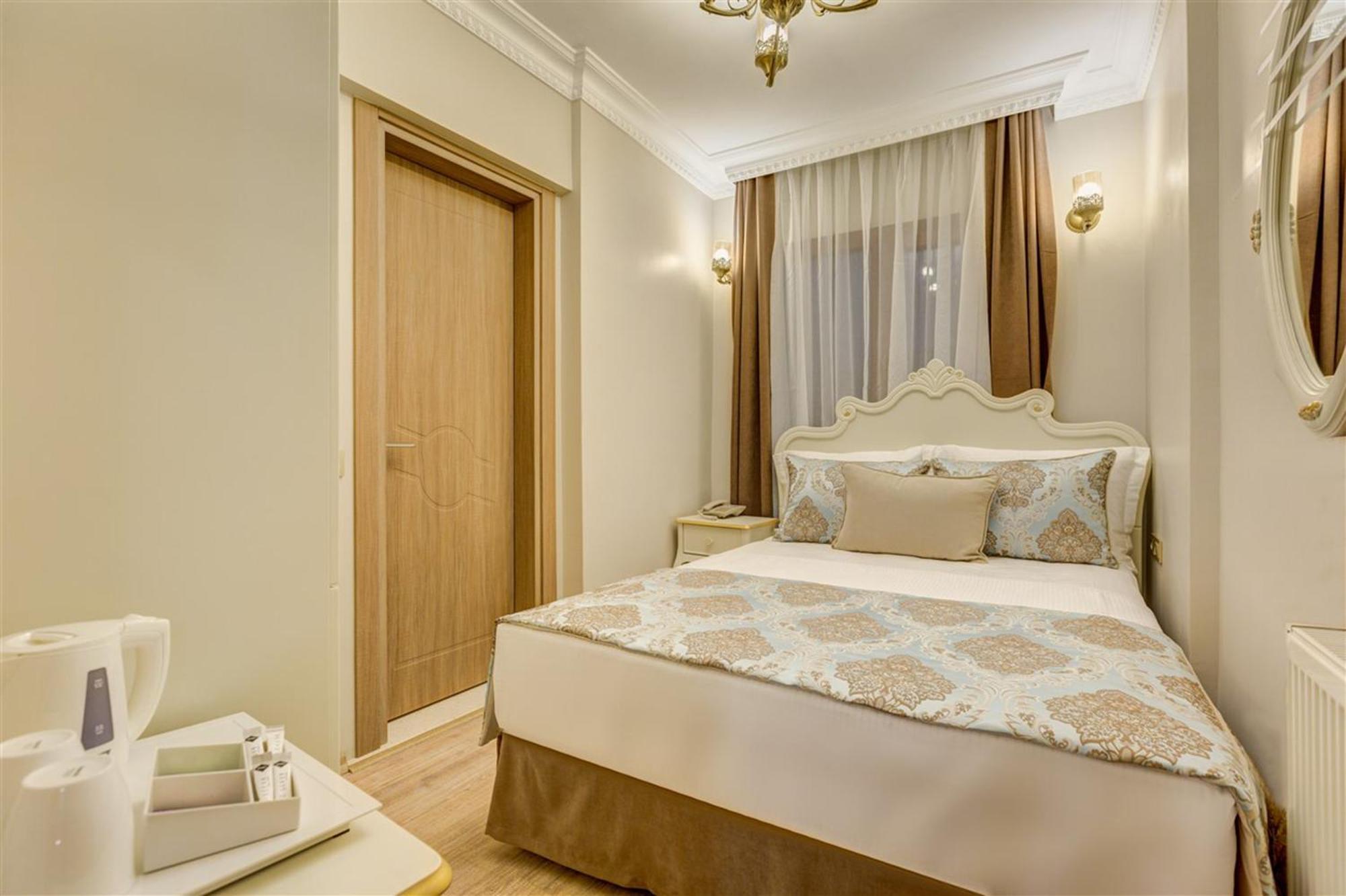 Cunda Ozerbey Konagi (Adults Only) Hotell Ayvalı Rum bild